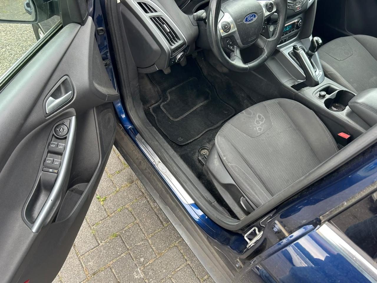 Ford Focus Wagon 1.6 TI-VCT Titanium Incl. Nieuwe APK