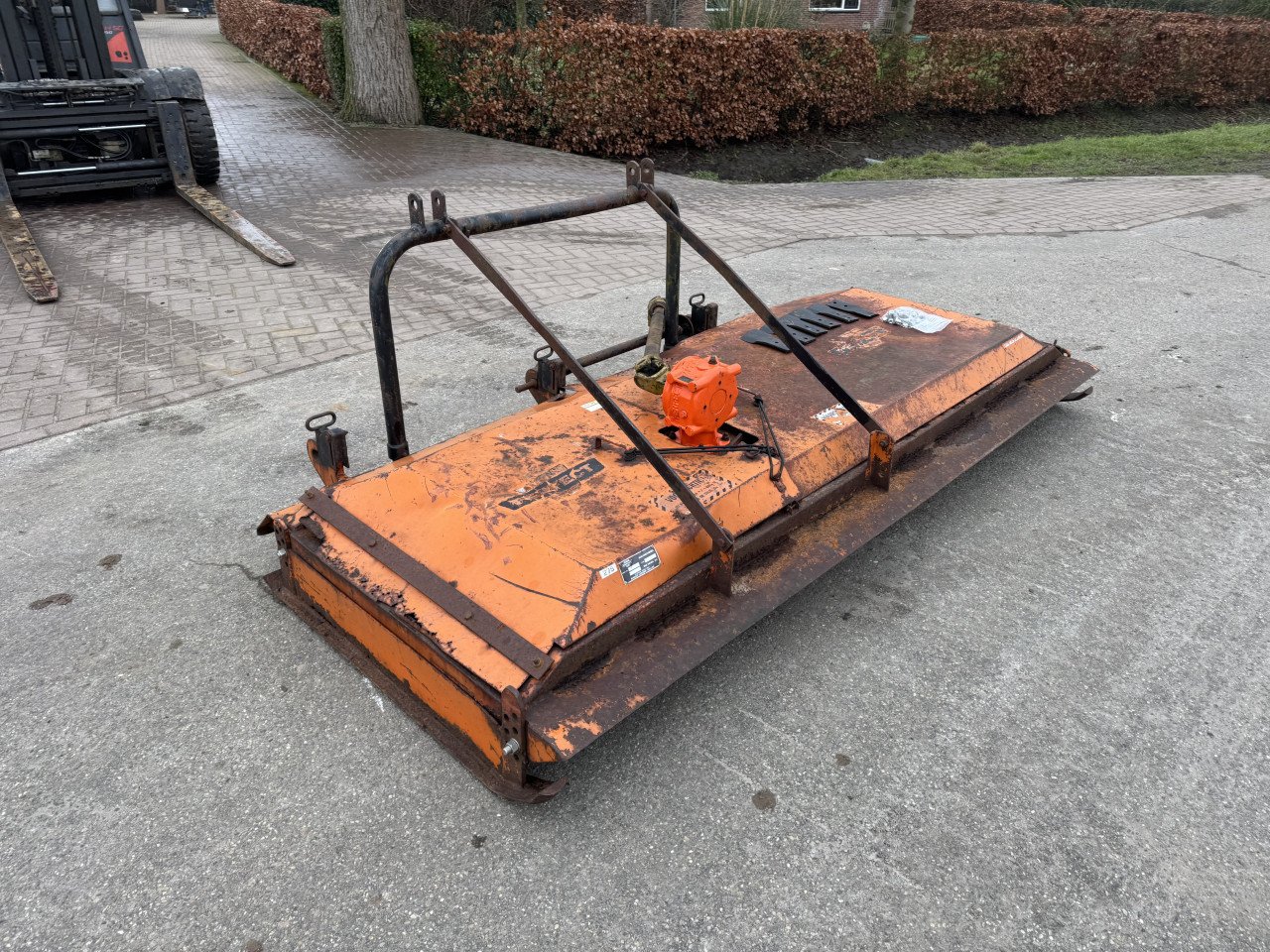 Perfect weidebloter TC 275