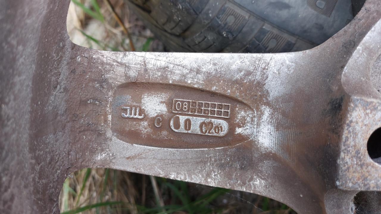 Decent Velgen 16 inch vanaf Mondeo MK4