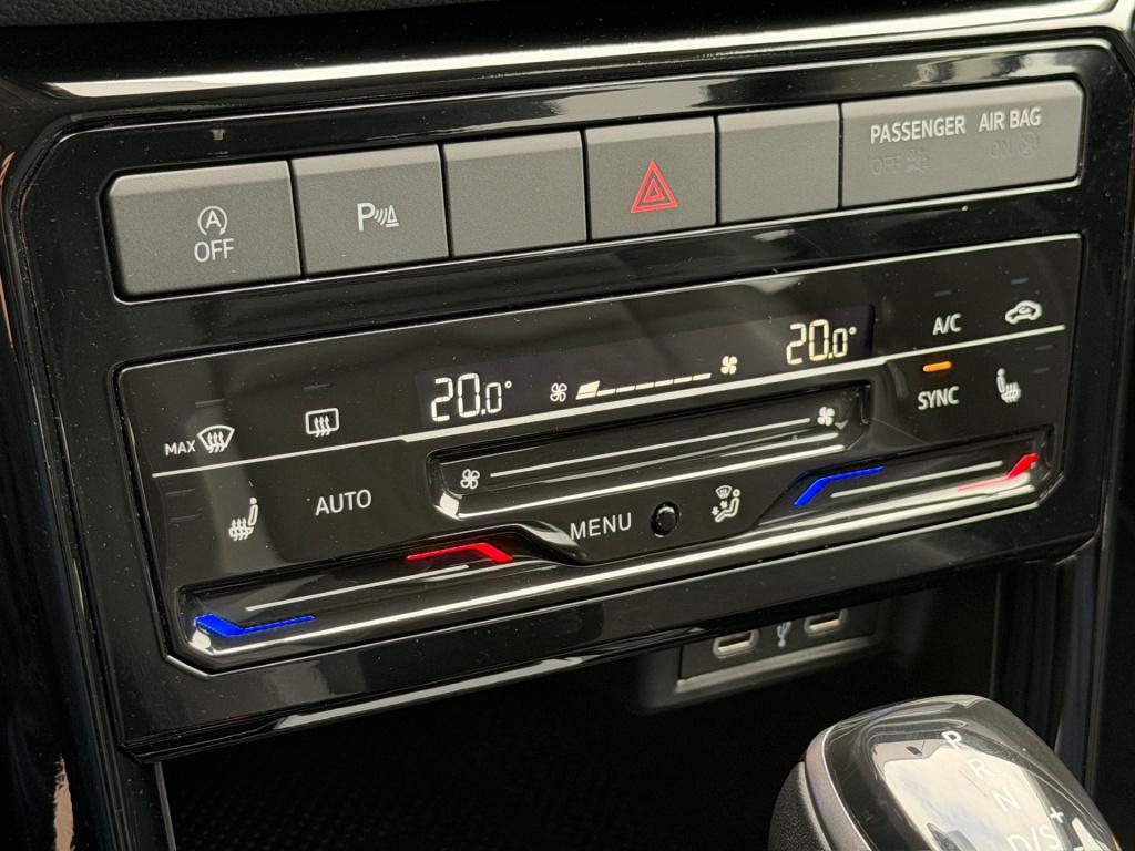 Volkswagen T-cross 1.5 tsi 150pk dsg | navigatie | camera | carplay | incl.