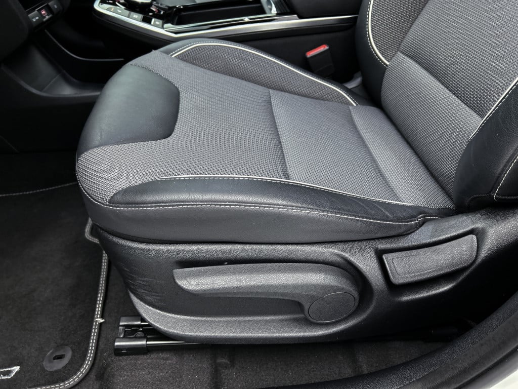 Kia E-niro dynamicplusline 64 kwh | schuif-/kanteldak |