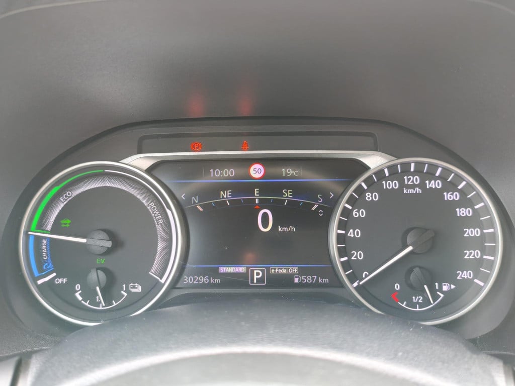 Nissan Juke 1.6 hybrid n-design