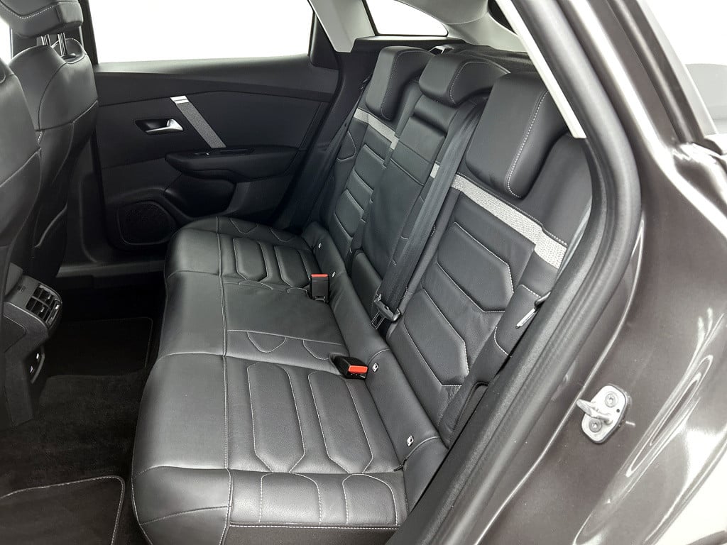 Citroen C4 130 pk automaat business plus | rijklaar | afneembare trekhaak |