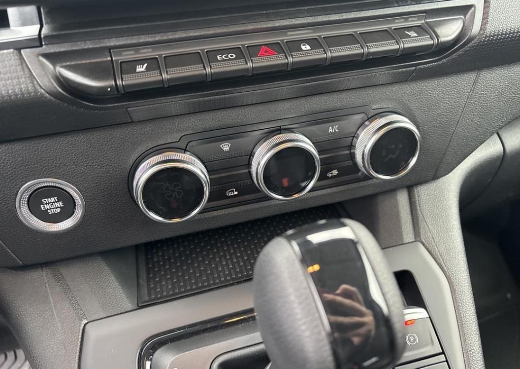 Renault Kangoo e-tech extra l1 44 kwh - vierseizoensbanden