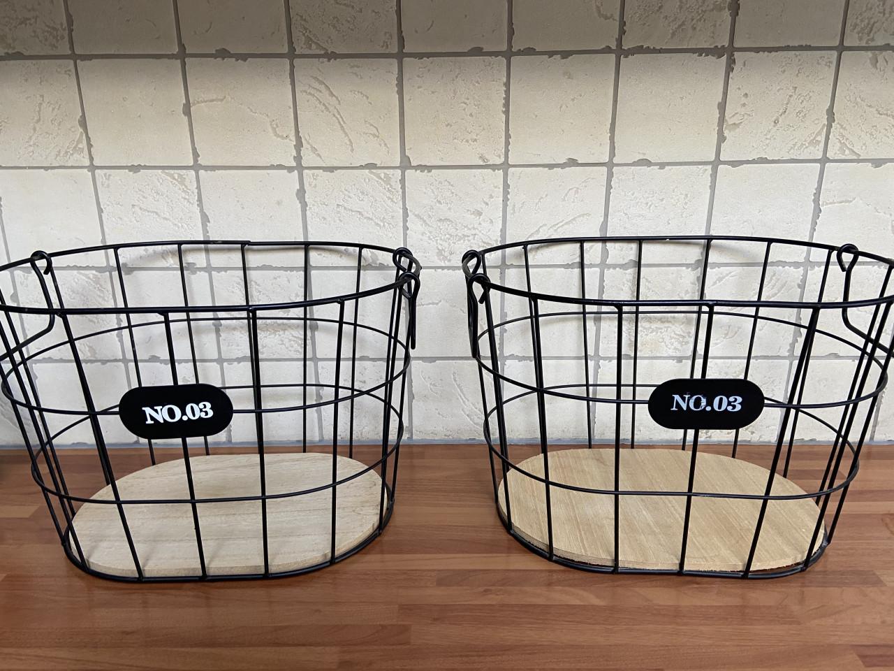 2 leuke metalen manden