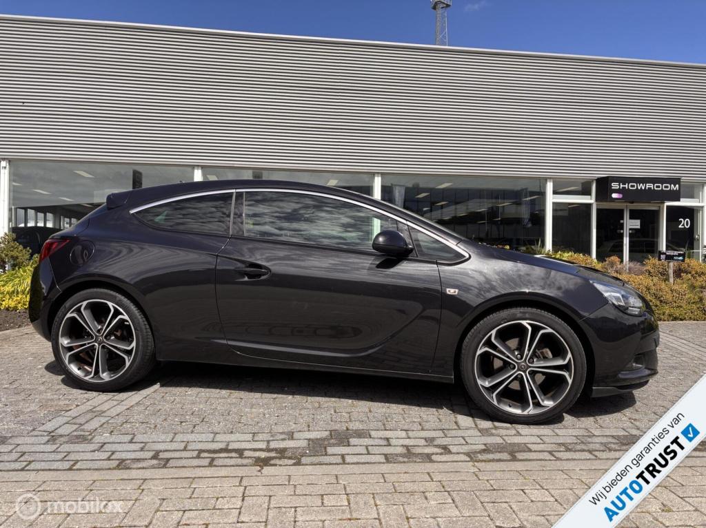 Opel Astra gtc 1.4 turbo opc 20"