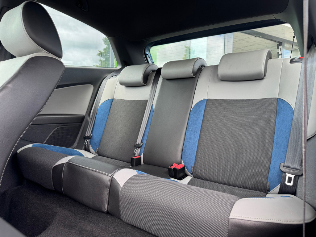 Volkswagen Polo 1.4 tsi bluegt *140pk! * 1e eigenaar * carplay