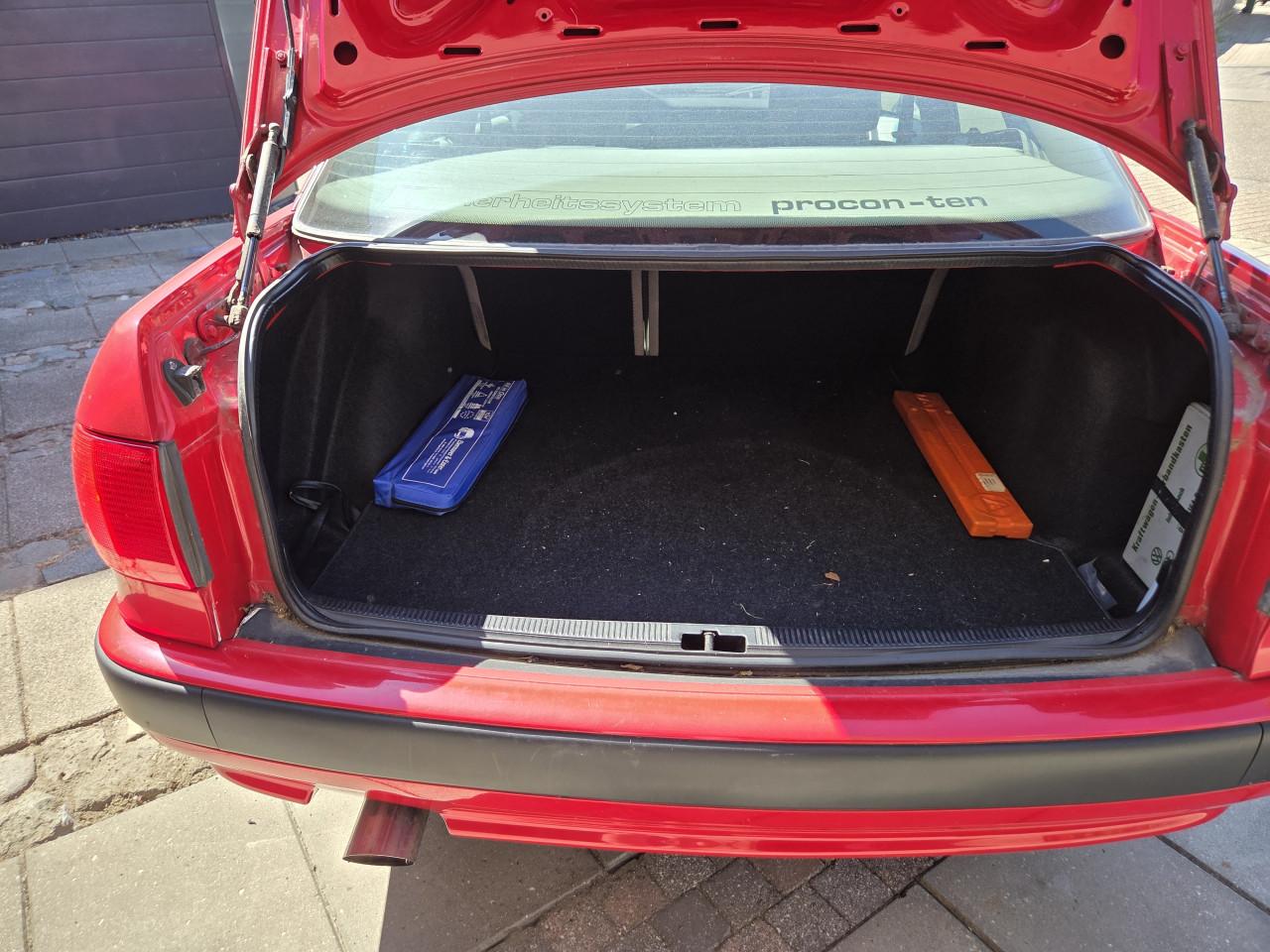 Audi 80 1992 rood