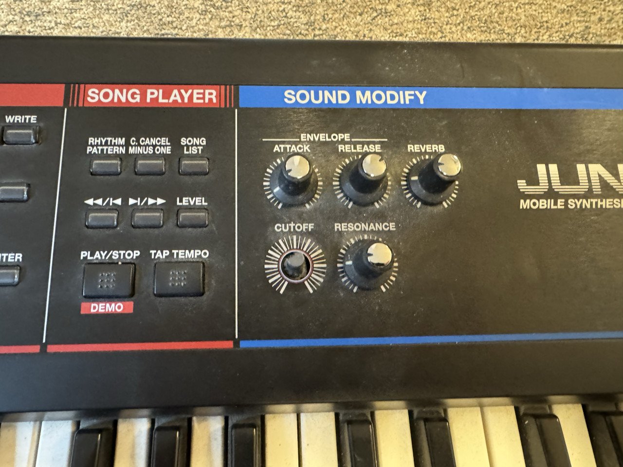 Roland JUNO-Di Synthesizer