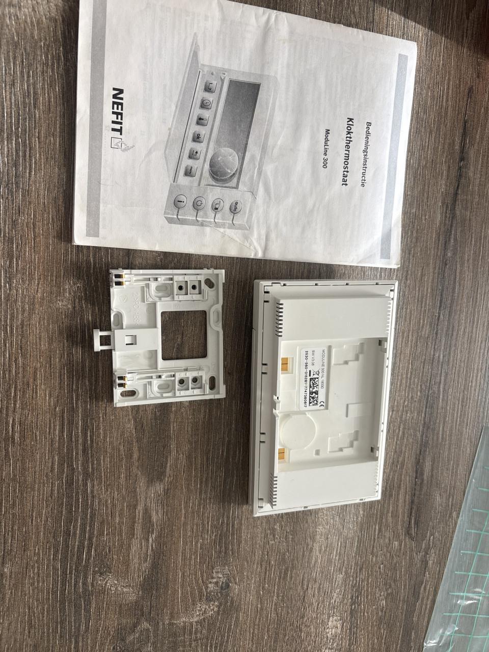 Nefit klokthermostaat moduline 300