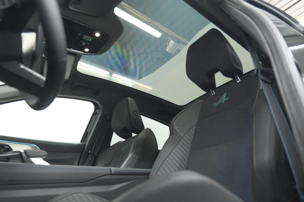 Renault Rafale 1.2 e-tech 4x4 plug-in hybrid 300 atelier alpine | pack ligh