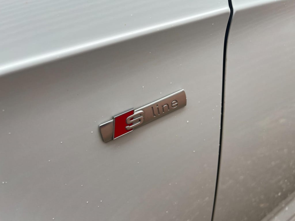 Audi A3 sportback 1.4 tfsi cod ambition pro line s