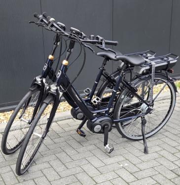 Mooie set BATAVUS WAYZ E-GO Bosch Active Line 400Wh 50/53