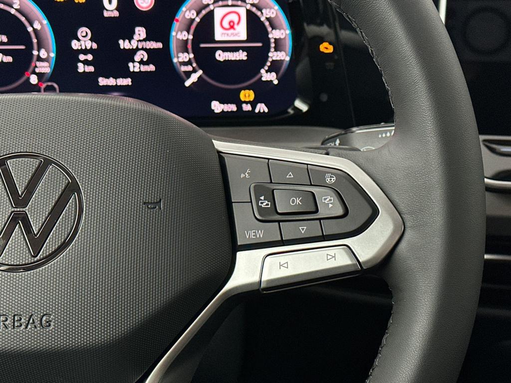 Volkswagen Golf life edition plug in hybride 204 pk