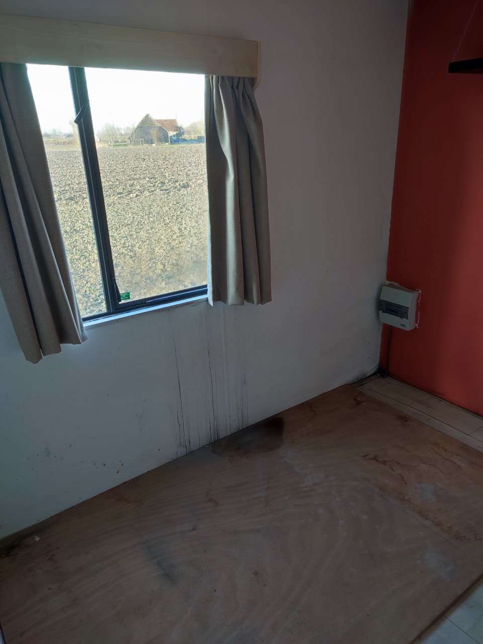 Grote stacaravan 8.2x3.7m