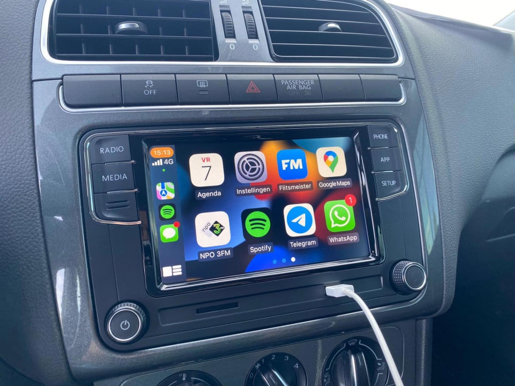 Volkswagen Polo 1.2 tsi match * panoramadak * cruise control * carplay