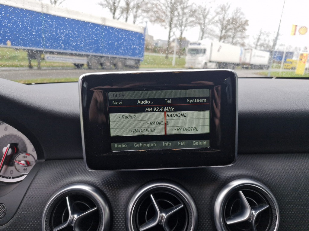 Mercedes-Benz A-Klasse 180 prestige