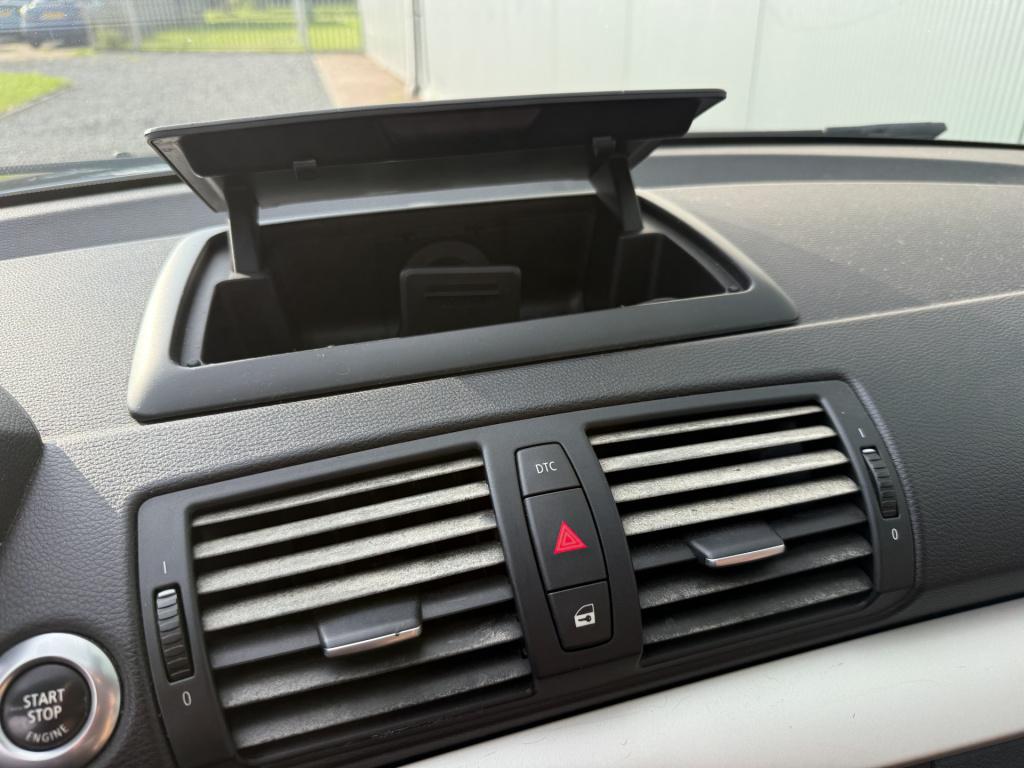 BMW 1 Serie 118i high executive 5-drs