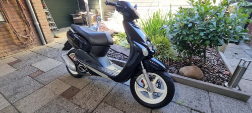Yamaha Neo's