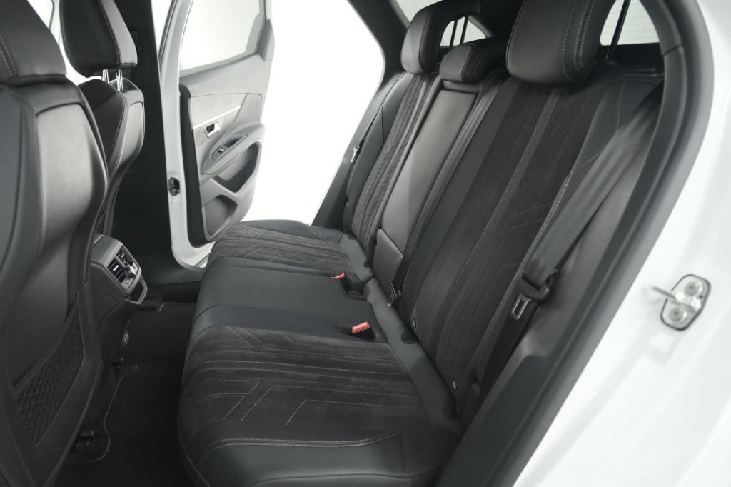 Peugeot 3008 puretech 130 gt | camera | adaptieve cruise control | elektron