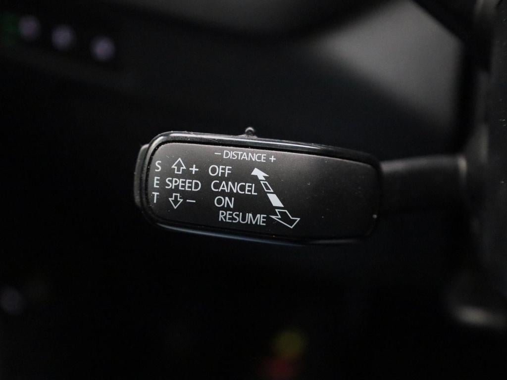 Skoda Octavia combi 1.0 e-tsi business edition plus | automaat | panoramada