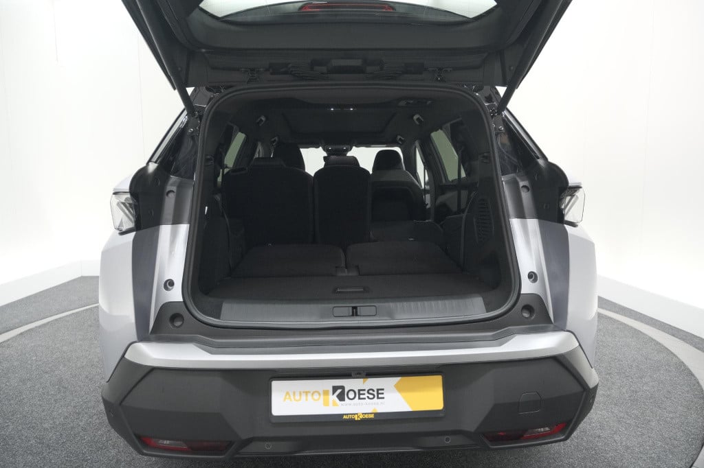 Peugeot 5008 1.2 hybrid 145 gt | panoramadak | camera | elektrische achterk