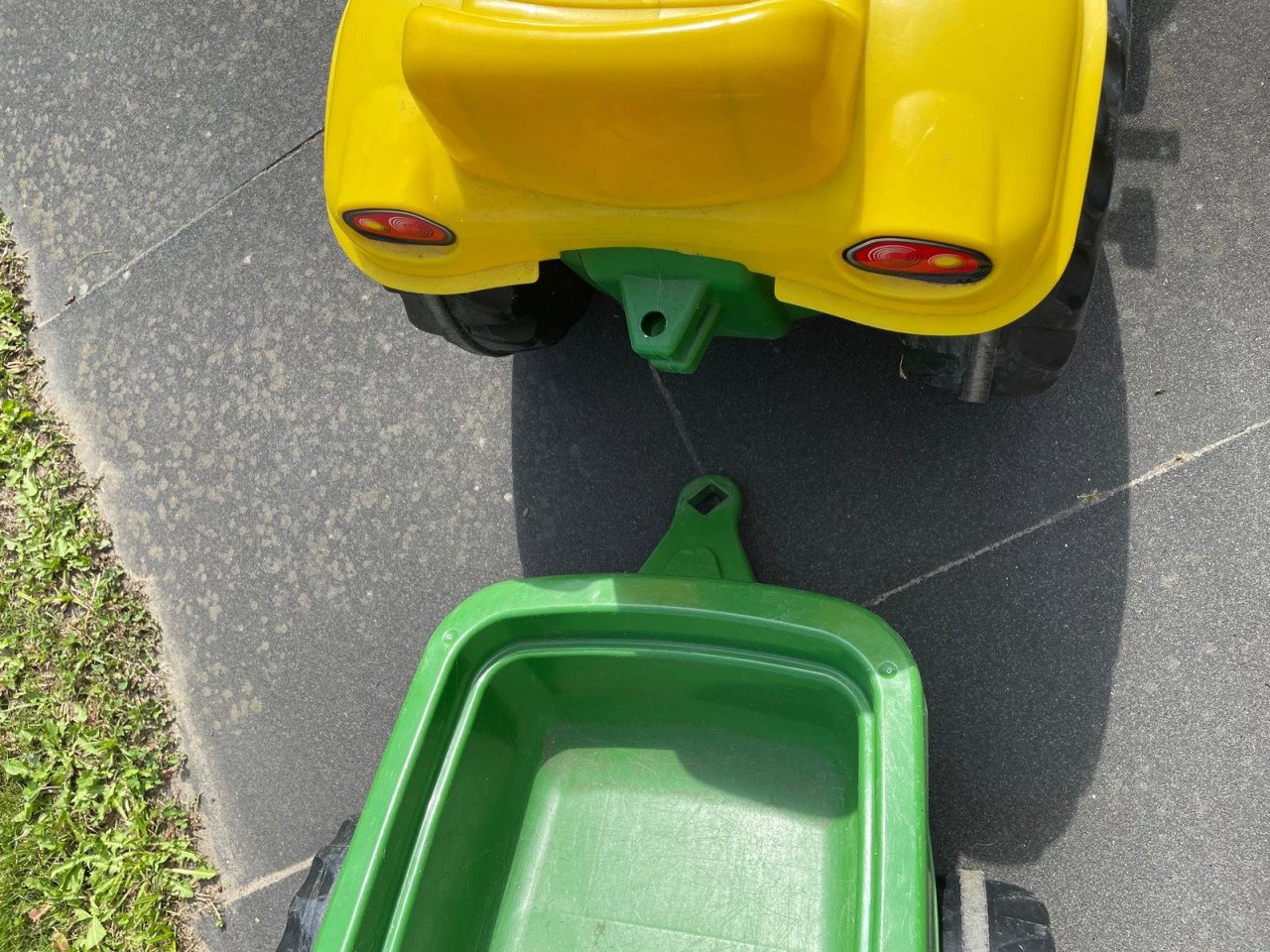 Speelgoedtractor met aanhanger