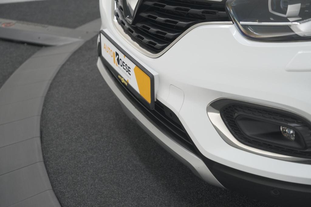 Renault Kadjar tce 140 edc limited | camera | dodehoekdetectie | apple carp