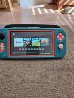 Switch lite met MINECRAFT en hoesje en case