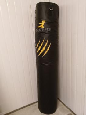 Bruce Lee Bokszak 180 CM met stevige hangframe