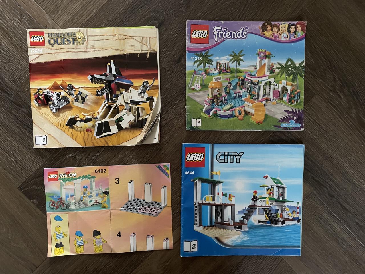 Heel veel Lego instructie boekjes