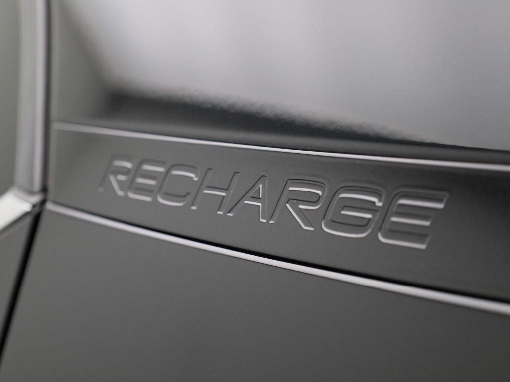 Volvo XC40 1.5 t4 recharge inscription expression | automaat | leder |  pan