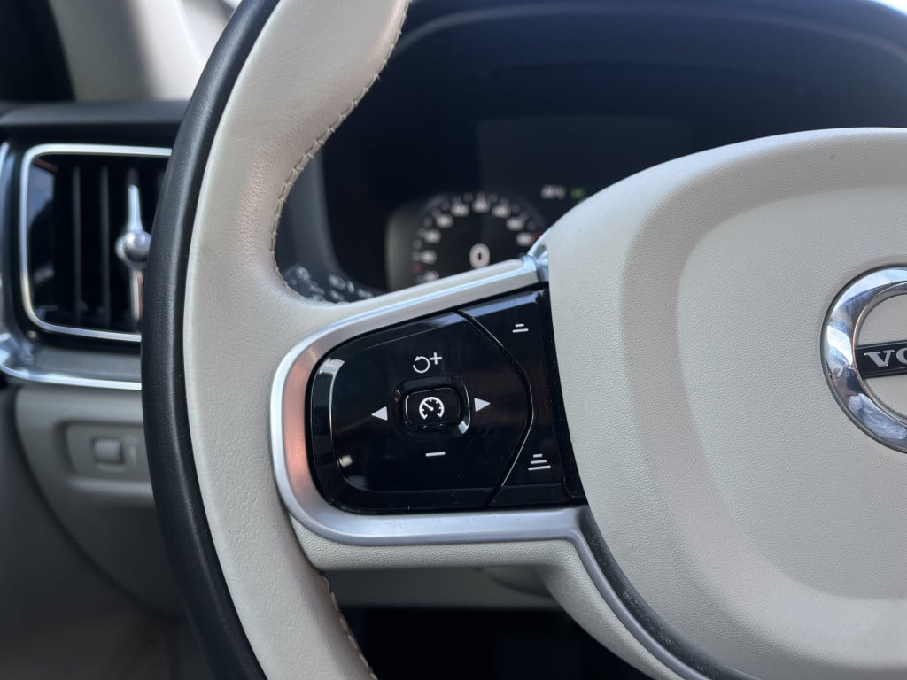 Volvo V60 2.0 b3 inscription aut. | autopilot | memory | stoel/stuurverw. |