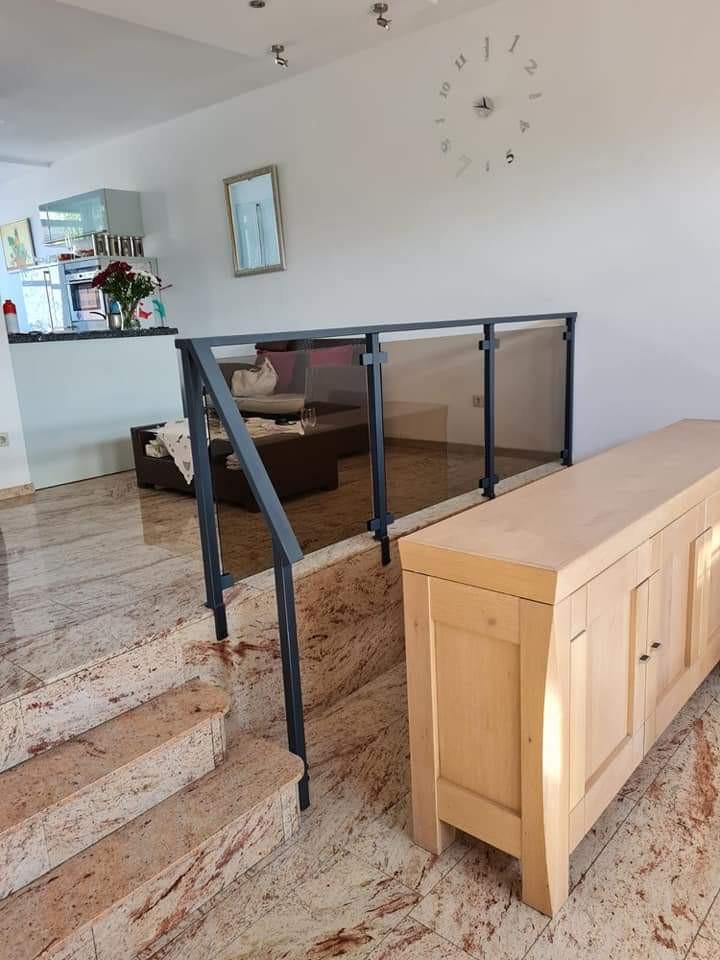 Stalen balustrades op maat – stijlvol, veilig en volledig naar wens