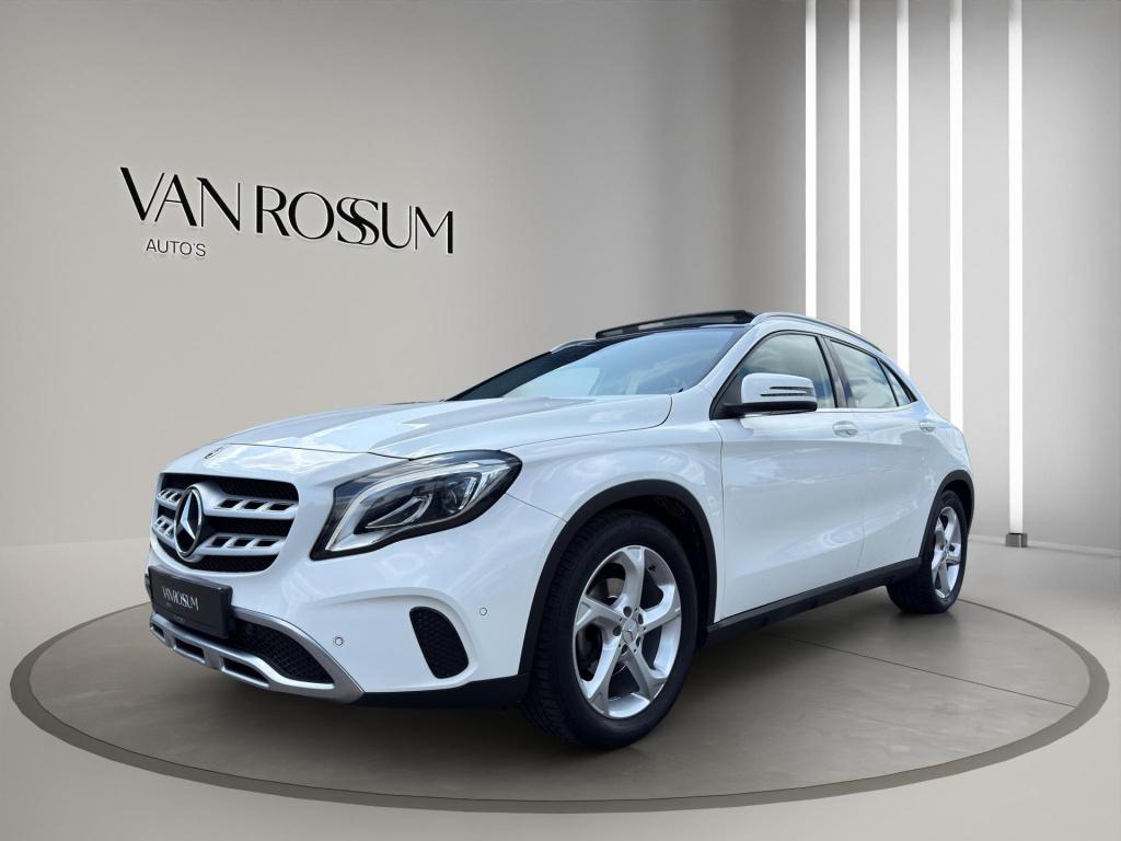 Mercedes-Benz Gla-klasse 180 premium | pano | leder sportstoelen | camera |