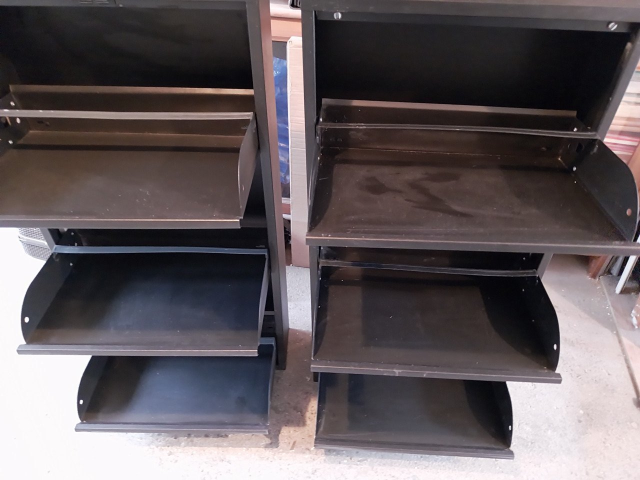 Schoenenkast, 2 stuks beschikbaar