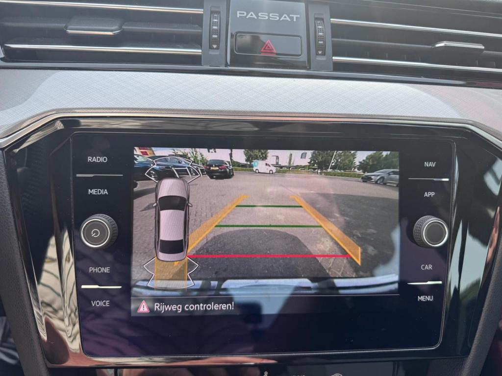 Volkswagen Passat 1.4 tsi phev gte business