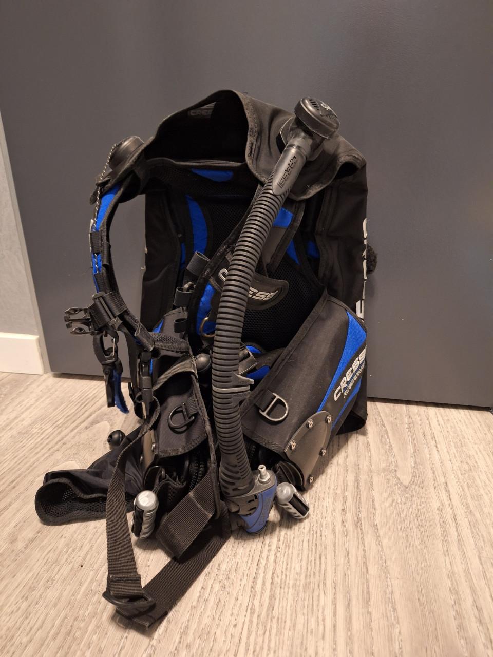 Cressi air travel trimvest met geïntegreerde loodpockets maat xs