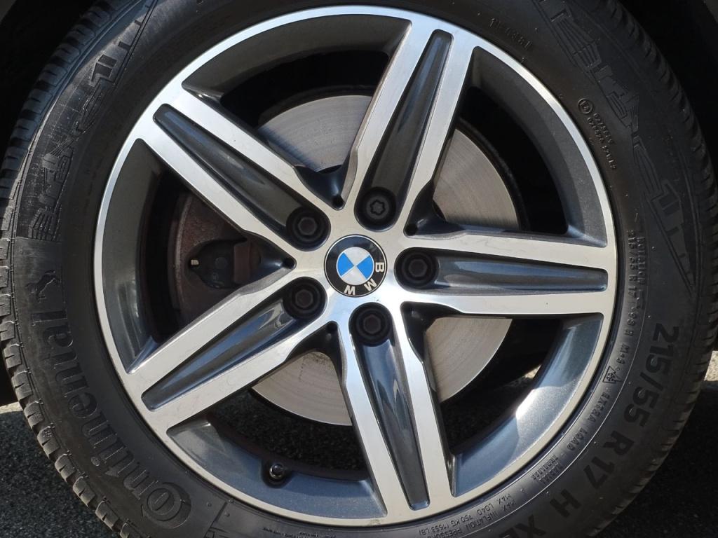 BMW 2-serie active tourer 218i executive | stoelverwarming | navi | bluetoo