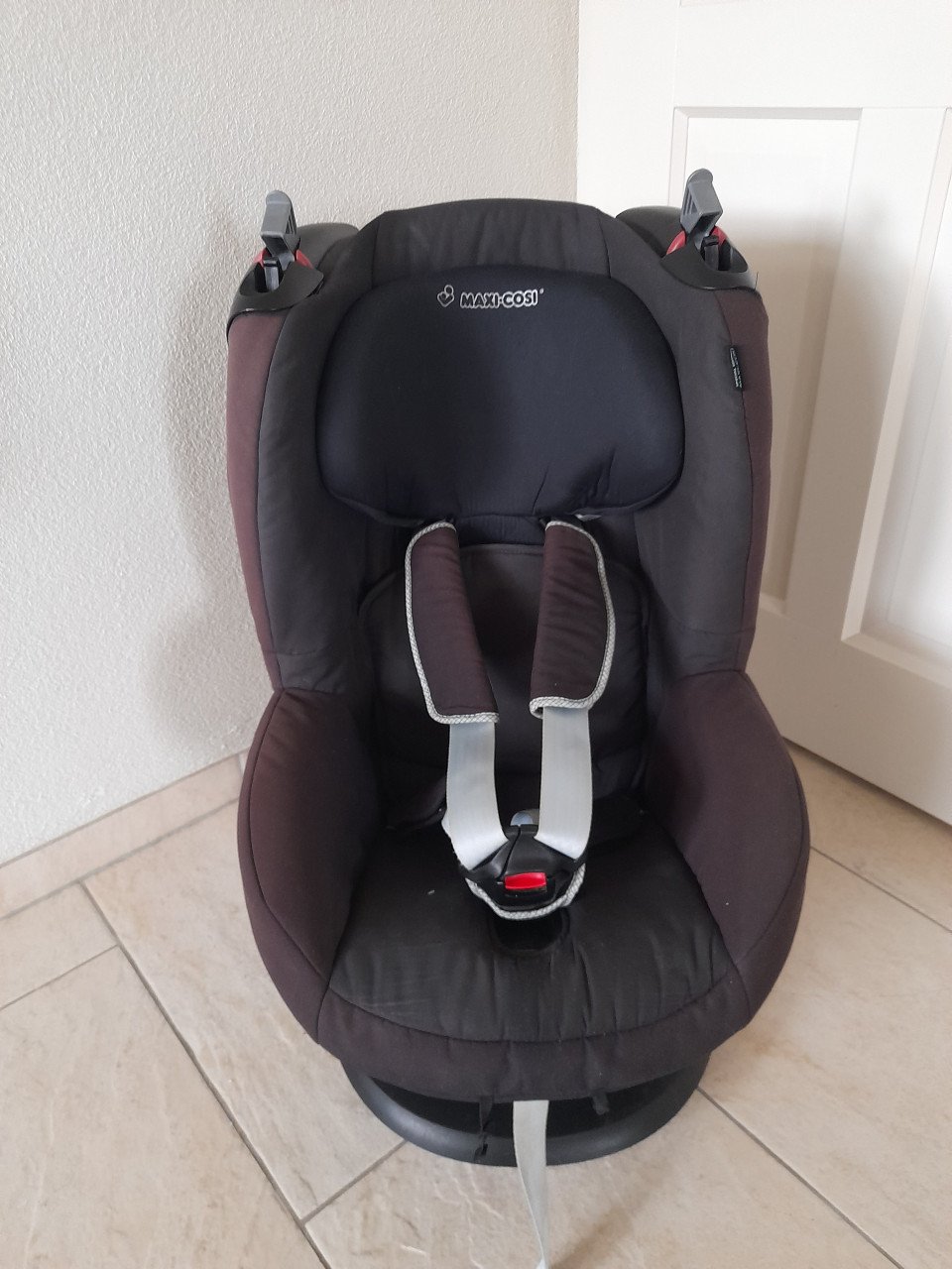 Maxi cosi  tobi  autostoel 9 / 18 kg ( in goede staat )