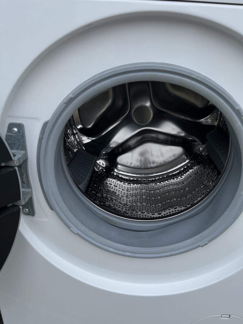 Siemens iQ300 Wasmachine 8 kg. 1400 rpm. 3 jaar oud als nieuw