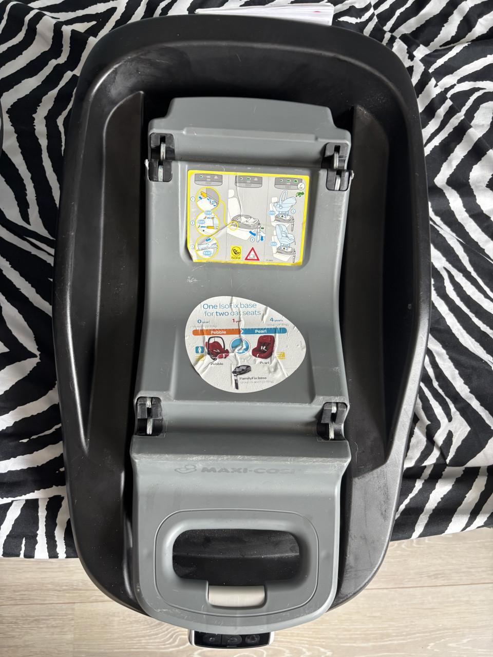 Maxi-cosi cabriofix met base