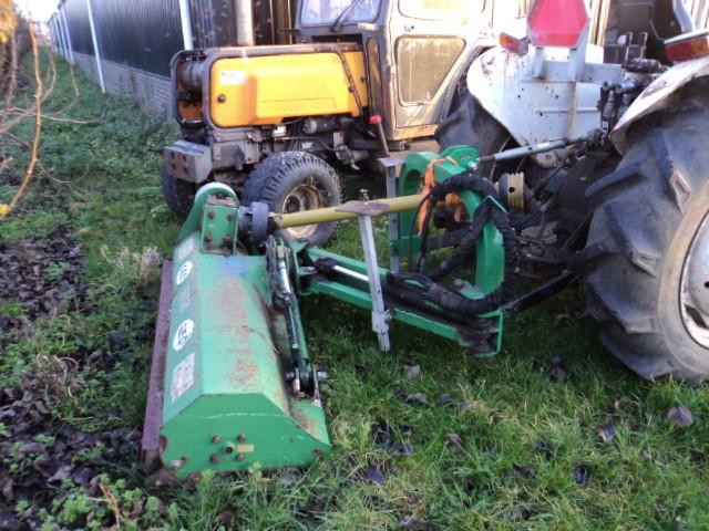 Ford 3000 met maaier