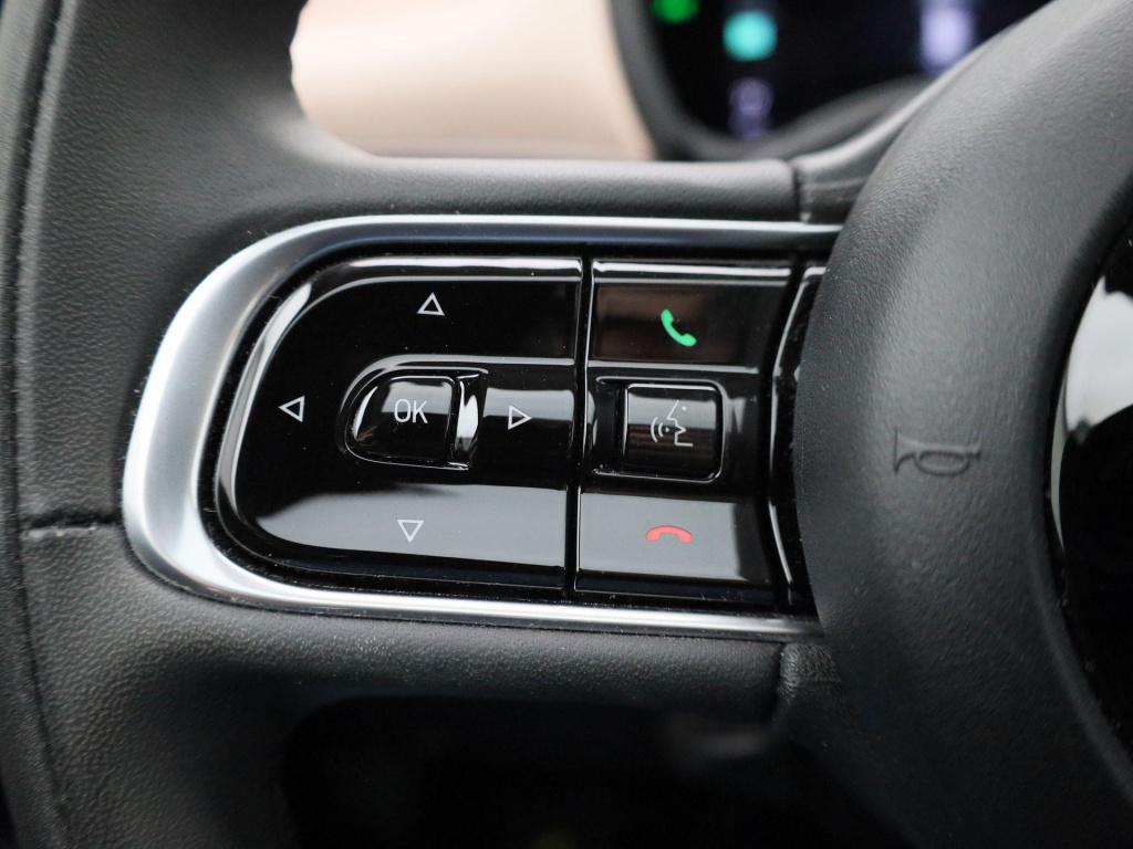 Fiat 500e icon 42 kwh | panoramadak | apple carplay / android auto | climat