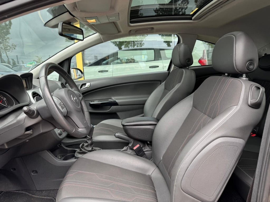 Opel Corsa 1.6-16v t color edit