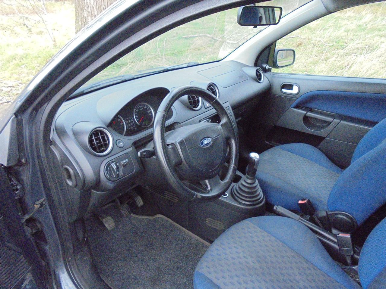 Ford Fiesta 1.3  Futura in leuke goede staat met Apk en N.A.P prijs €895