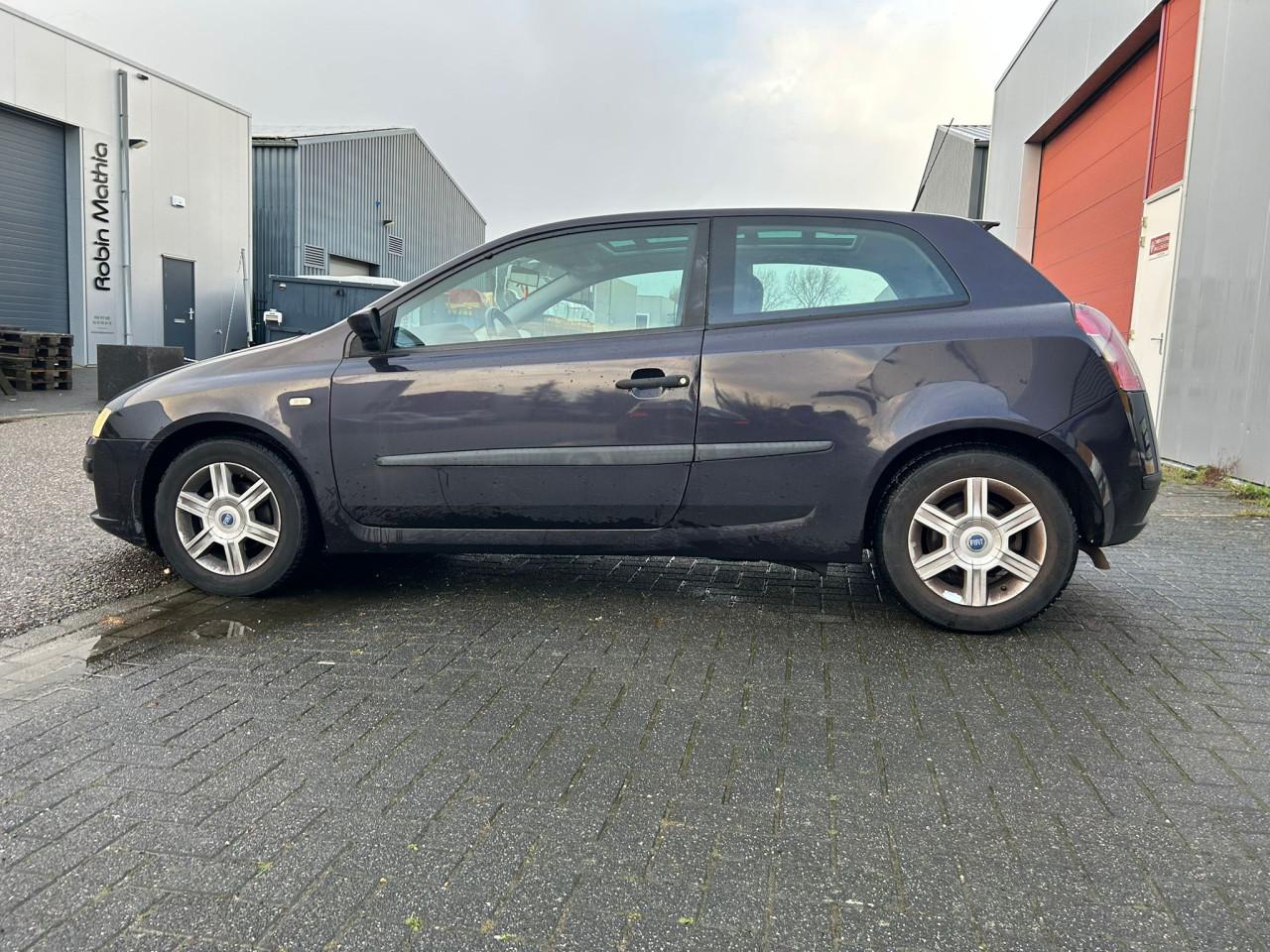 Fiat Stilo 1.2-16V Active NIEUWE APK! SLECHTS 72500KM!