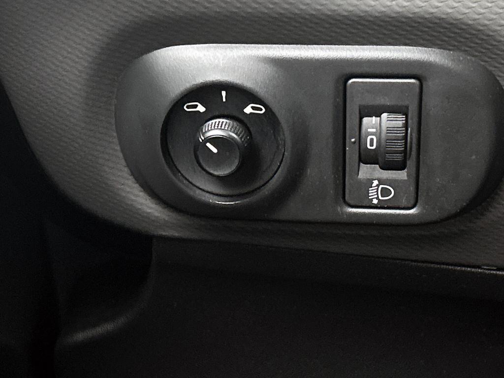 Citroen C4 Cactus 110pk business | rijklaar stoelverwarming | parkeersensor