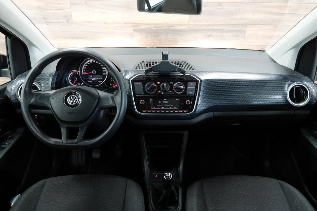 Volkswagen UP! 1.0 bmt move up! | cruise | bluetooth | airco |