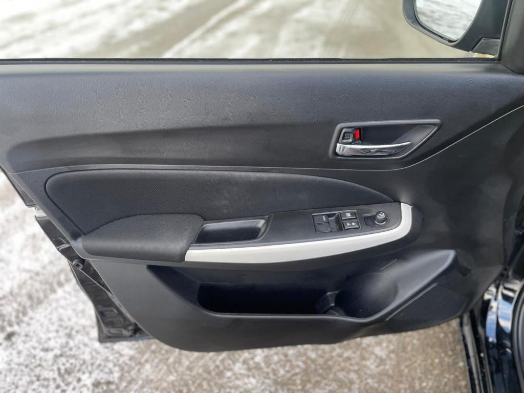 Suzuki Swift 1.2 select smart hybrid